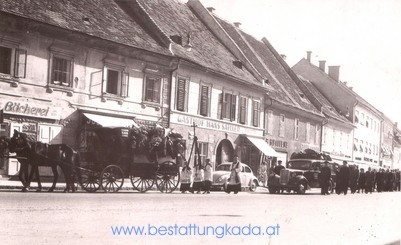 Trauerzug am Leibnitzer Hauptplatz.